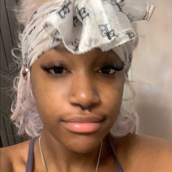 Meet your Posher, Jayda - Picture 1 of 1